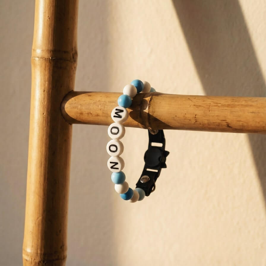 Collier unique pour chat avec son nom - Sky