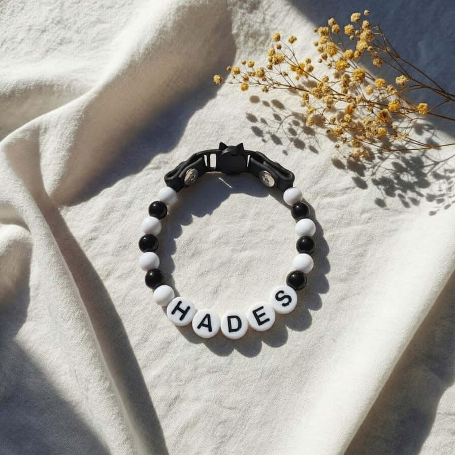 Collier unique pour chat avec son nom - Dark