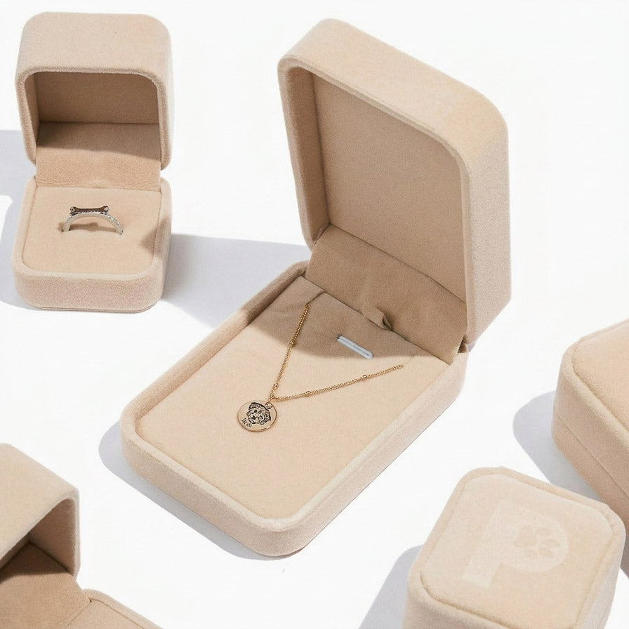 Boîte Cadeau en Velours Beige